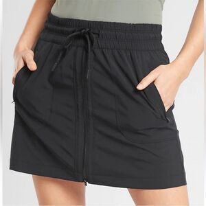 ATHLETA Expedition Skort in Black size 4